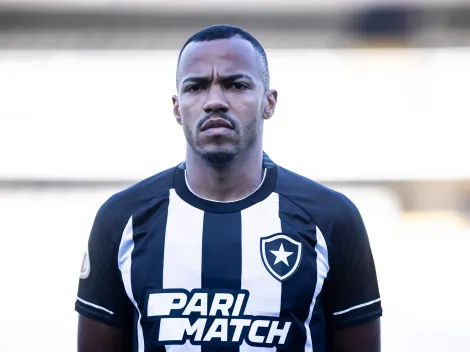 Torcida do Botafogo se 'rende' a Marlon Freitas em vitória pela Sul-Americana