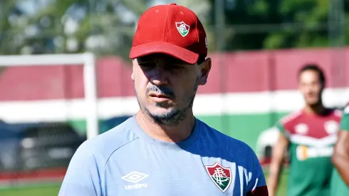 Diniz é surpreendido no Fluminense com atitude de Diogo Barbosa sobre ausência de Marcelo