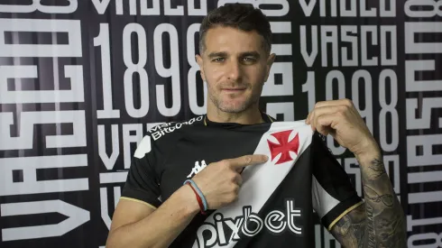 Foto: Divulgação/Twitter Vasco/ Daniel Ramalho.<br />
Pablo Vegetti é o novo reforço do Gigante da Colina