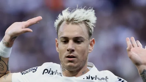 SP - SAO PAULO - 15/07/2023 - COPA DO BRASIL 2023, CORINTHIANS X AMERICA-MG - Roger Guedes jogador do Corinthians durante partida contra o America-MG no estadio Arena Corinthians pelo campeonato Copa do Brasil 2023. Foto: Marcello Zambrana/AGIF