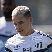 Soteldo emite PRIMEIRA DECLARAÇÃO no Santos após afastamento