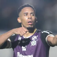 Remo em apuros: Principal artilheiro do Leão Azul passa por cirurgia séria e preocupa torcedores