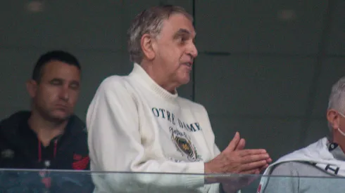 Foto: Gabriel Machado/AGIF - Petraglia: dirigente terá que tomar decisão no Furacão