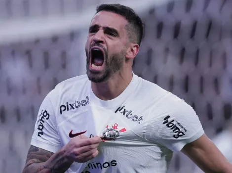 RA8 guia e o Corinthians faz rivais ‘COMEREM POEIRA’