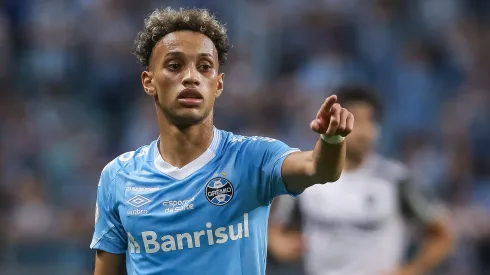 Foto: Pedro H. Tesch/AGIF - Bitello é importante no Grêmio