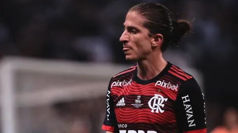 Foto: Ettore Chiereguini/AGIF - Filipe Luís: lateral desabafou após eliminação do Flamengo