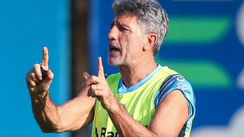 Foto: Lucas Uebel/Grêmio/Divulgação - Renato: técnico pode mexer no time do Grêmio