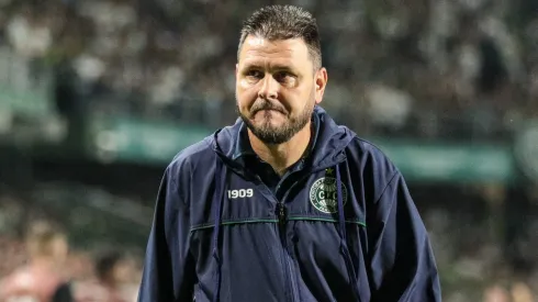 PR - CURITIBA - 06/08/2023 - BRASILEIRO A 2023, CORITIBA X BRAGANTINO - Thiago Kosloski tecnico do Coritiba apos a partida contra o Bragantino no estadio Couto Pereira pelo campeonato Brasileiro A 2023. Foto: Robson Mafra/AGIF