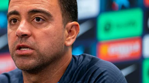 Foto: Divulgação/Twitter/ FC Barcelona. Xavi dá entrevista coletiva