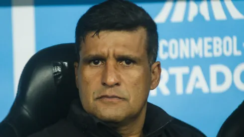 PR - CURITIBA - 08/08/2023 - LIBERTADORES 2023, ATHLETICO-PR X BOLIVAR - Wesley carvalho tecnico do Athletico-PR durante partida contra o Bolivar no estadio Arena da Baixada pelo campeonato Libertadores 2023. Foto: Gabriel Machado/AGIF