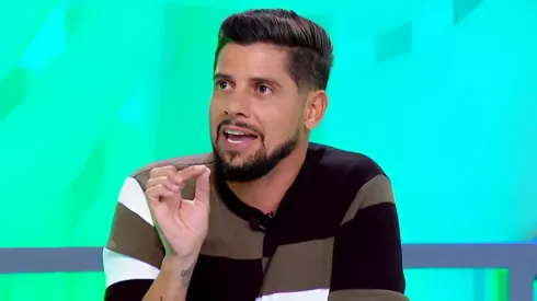 Cicinho crava São Paulo como finalista da Copa do Brasil - Foto: Reprodução / Arena SBT