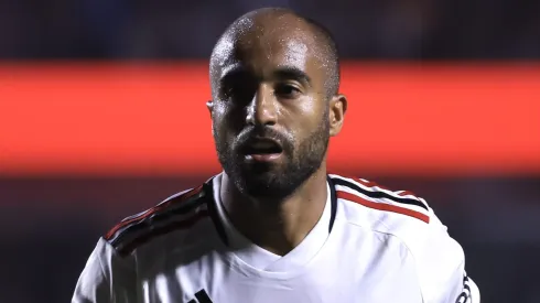 SP - SAO PAULO - 16/08/2023 - COPA DO BRASIL 2023, SAO PAULO X CORINTHIANS - Lucas Moura jogador do Sao Paulo durante partida contra o Corinthians no estadio Morumbi pelo campeonato Copa do Brasil 2023. Foto: Marcello Zambrana/AGIF