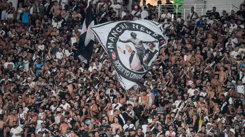 RJ - Rio de Janeiro - 19/03/2023 - CARIOCA 2023, VASCO X FLAMENGO - Torcida do Vasco durante partida contra Flamengo no estadio Maracana pelo campeonato Carioca 2023. Foto: Thiago Ribeiro/AGIF