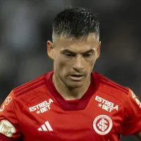 Torcida do Internacional fica louca com a arbitragem em lance com Aránguiz