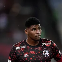 Hugo Souza não fica calado e se PRONÚNCIA após chuva de críticas vindas do Rio de Janeiro