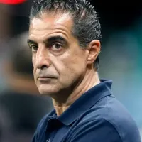 Vai com calma: Paiva mantém pés no chão e contém \'euforia\' na goleada do Bahia