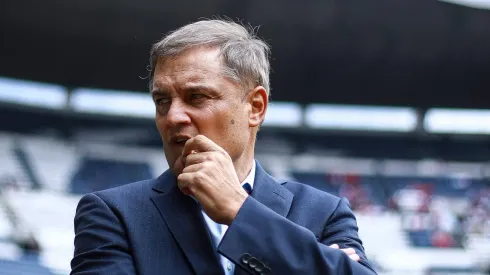 MEXICO CITY, MEXICO – AUGUST 14: Diego Aguirre, coach of Cruz Azul gestures during the 8th round match between Cruz Azul and Toluca as part of the Torneo Apertura 2022 Liga MX at Azteca Stadium on August 14, 2022 in Mexico City, Mexico. (Photo by Manuel Velasquez/Getty Images)
