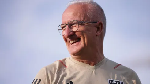 Foto: Ettore Chiereguini/AGIF - Dorival Jr tecnico do Sao Paulo durante partida contra o Internacional no estadio Morumbi pelo campeonato BRASILEIRO A 2023.
