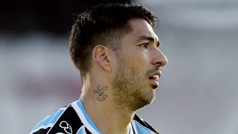 Photo by Alexandre Loureiro/Getty Images - Suárez lamenta no Grêmio