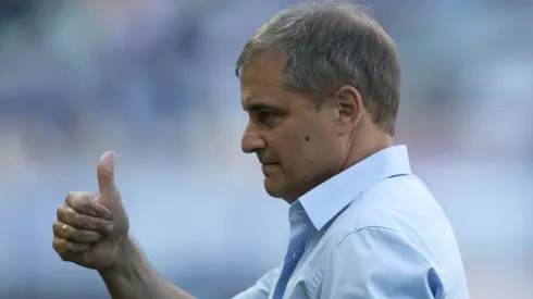 Aguirre deu aval para chegada de jogador oferecido ao Santos