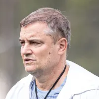 REFORÇO CASEIRO! Zagueiro supre carência de Aguirre no Santos