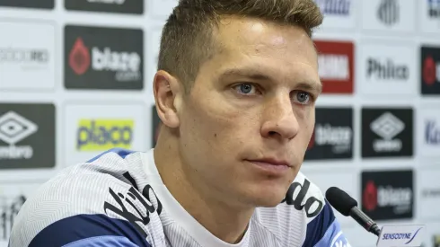 Foto: Fernanda Luz/AGIF - Furch: argentino está em alta no Santos