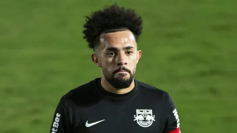 SP - Braganca Paulista - 14/05/2021 - PAULISTA 2021, BRAGANTINO X PALMEIRAS - Claudinho jogador do Bragantino durante partida contra o Palmeiras no estadio Nabi Abi Chedid pelo campeonato Paulista 2021. Foto: Diogo Reis/AGIF