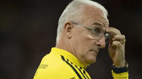 RJ - Rio de Janeiro - 02/11/2022 - BRASILEIRO A 2022, FLAMENGO X CORINTHIANS - Dorival Junior tecnico do Flamengo durante partida contra o Corinthians no estadio Maracana pelo campeonato Brasileiro A 2022. Foto: Jorge Rodrigues/AGIF
