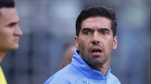 SP - SAO PAULO - 15/04/2023 - BRASILEIRO A 2023, PALMEIRAS X CUIABA - Abel Ferreira tecnico do Palmeiras durante partida contra o Cuiaba no estadio Arena Allianz Parque pelo campeonato BRASILEIRO A 2023. Foto: Ettore Chiereguini/AGIF