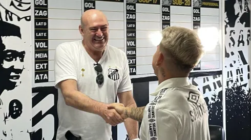 Foto: Divulgação - Soteldo apareceu em tratamento no CT e Rueda ouviu 'poucas e boas' nas redes sociais