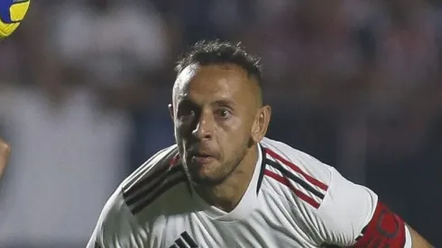 Photo by Miguel Schincariol/Getty Images - Rafinha cita Flamengo e São Paulo em coletiva