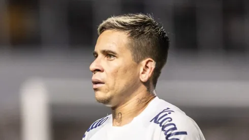 Foto: Abner Dourado/AGIF – Soteldo pode desfalcar ainda mais o Santos