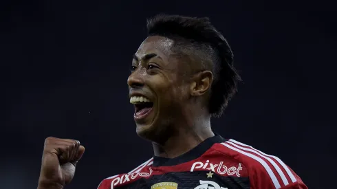 RJ - RIO DE JANEIRO - 28/06/2023 - LIBERTADORES 2023, FLAMENGO X AUCAS - Bruno Henrique jogador do Flamengo comemora seu gol durante partida contra o Aucas no estadio Maracana pelo campeonato Libertadores 2023. Foto: Alexandre Loureiro/AGIF