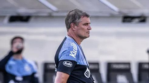 Foto: Raul Baretta/ Santos FC - Aguirre nesta quinta-feira (31)