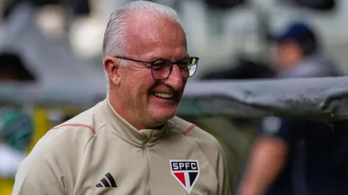 MG – BELO HORIZONTE – 27/08/2023 – BRASILEIRO A 2023, AMERICA-MG X SAO PAULO – Dorival Junior tecnico do Sao Paulo durante partida contra o America-MG no estadio Independencia pelo campeonato Brasileiro A 2023. Foto: Fernando Moreno/AGIF