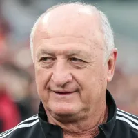 Torcida do Athletico recebe Felipão com xingamentos e treinador responde em coletiva