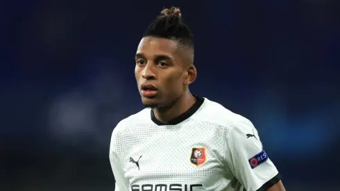 Divulgação/redes - Lateral chega como reforço de peso ao Colorado