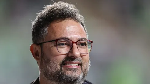 MG – BELO HORIZONTE – 29/04/2023 – BRASILEIRO A 2023, ATLETICO-MG X ATHLETICO-PR – Alexandre Mattos diretor de futebol do Athletico-PR durante partida contra o Atletico-MG no estadio Independencia pelo campeonato BRASILEIRO A 2023. Foto: Gilson Junio/AGIF