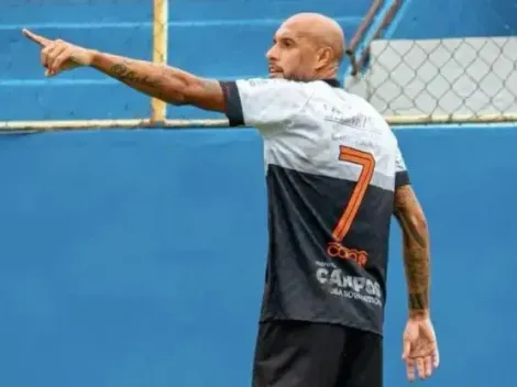 Paulinho vive fracasso na carreira e torcida do Flamengo é surpreendida com situação do atacante
