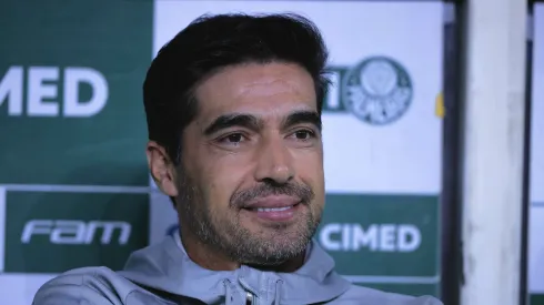 Foto: Ettore Chiereguini/AGIF - Abel Ferreira deve ver jogador continuar no Palmeiras em 2024