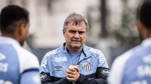 Foto: Raul Baretta/ Santos FC - Aguirre perdeu titular
