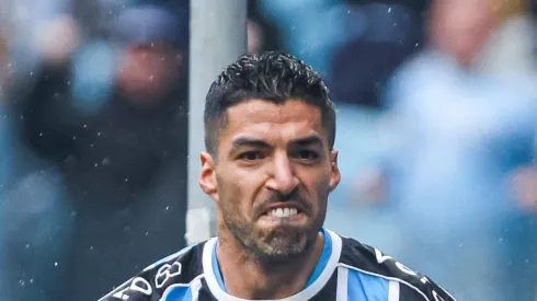 RS - PORTO ALEGRE - 03/09/2023 - BRASILEIRO A 2023, GREMIO X CUIABA - Luis Suarez jogador do Gremio comemora seu gol durante partida contra o Cuiaba no estadio Arena do Gremio pelo campeonato Brasileiro A 2023. Foto: Maxi Franzoi/AGIF