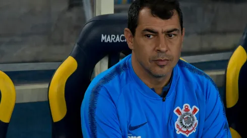 Foto: Thiago Ribeiro/AGIF - Fabio Carille tecnico do Corinthians durante partida contra o Fluminense no estadio Maracana pelo campeonato Copa Sul-Americana 2019.