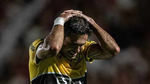 Eder em ação na Série B