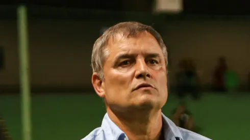 MG - BELO HORIZONTE - 03/09/2023 - BRASILEIRO A 2023, AMERICA-MG X SANTOS - Diego Aguirre tecnico do Santos durante partida contra o America-MG no estadio Independencia pelo campeonato Brasileiro A 2023. Foto: Gilson Lobo/AGIF