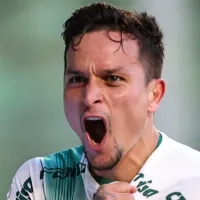 Camisa 7 diferenciado pode chegar ao Santos após negociação com Artur