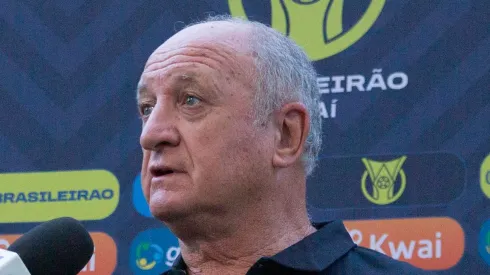 MT - Cuiaba - 29/05/2022 - BRASILEIRO A 2022, CUIABA X ATHLETICO-PR - Felipao tecnico do Athletico-PR durante partida contra o Cuiaba no estadio Arena Pantanal pelo campeonato Brasileiro A 2022. Foto: Gil Gomes/AGIF