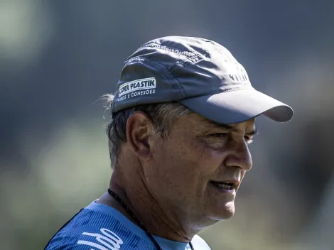 Luiz Gustavo diz 'não' e Aguirre recebe AVISO sobre contratações no Santos