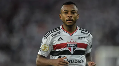 RJ - Rio de Janeiro - 16/06/2022 - BRASILEIRO A 2022, BOTAFOGO X SAO PAULO - Wellington jogador do Sao Paulo durante partida contra o Botafogo no estadio Engenhao pelo campeonato Brasileiro A 2022. Foto: Thiago Ribeiro/AGIF