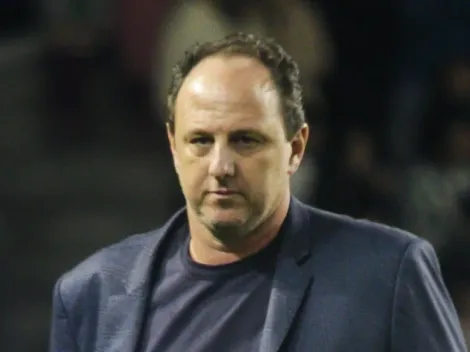 Rogério Ceni comanda goleada, mas torcida do Bahia perde a paciência com titular